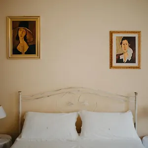 https://piazza-argento.lecce-hotels.com