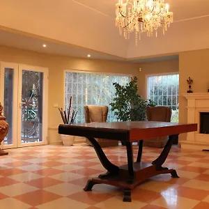 https://villa-abbamer.it-romehotels.com